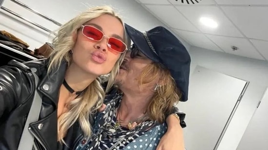 Johnny Depp moves on from Amber Heard with new romance, 33 years his junior(Instagram)
