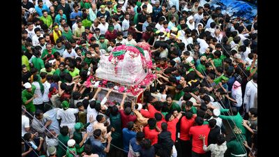 Moharram procession being taken out in the old city area in Prayagraj on Wednesday. (HT Photo)