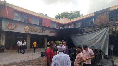 The fire broke out at 2.48 am in the sitting area of the restaurant and soon spread to the first floor. (HT photo)