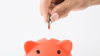 Mahila Samman Savings Scheme: The scheme has a rate of interest 7.5% per annum which is compounded quarterly and credited to the account. Mahila Samman Savings Scheme: The scheme has a rate of interest 7.5% per annum which is compounded quarterly and credited to the account.