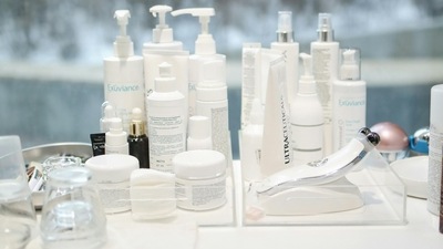 These Top 10 Amazon Prime Day Sale 2024 deals on skin care and hair care products can help you upgrade your self-care routine. (Pexels) These Top 10 Amazon Prime Day Sale 2024 deals on skin care and hair care products can help you upgrade your self-care routine. (Pexels)
