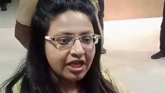 IAS trainee Puja Khedkar speaks to the media regarding the police interrogation at her residence, in Washim on Tuesday. (ANI)