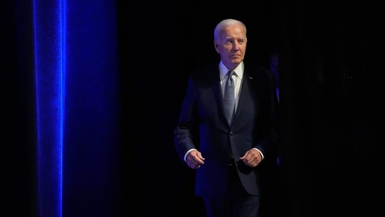 TOPSHOT - US President Joe Biden arrives to speak on economics during the Vote To Live Properity Summit at the College of Southern Nevada in Las Vegas, Nevada, on July 16, 2024. (Photo by Kent Nishimura / AFP)(AFP)