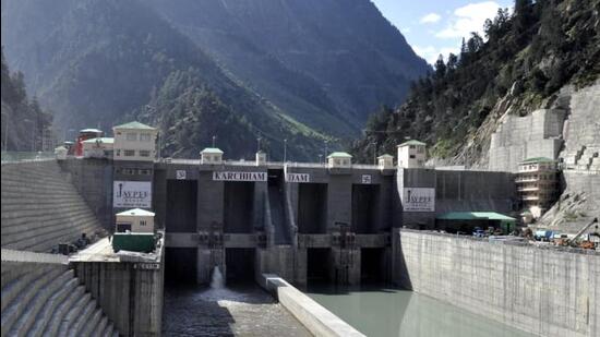 The BBMB management is still reluctant to install an early warning system in dams at Himachal. (File)