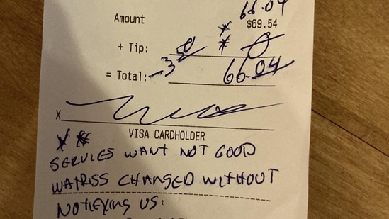 Viral Reddit story: Customer leaves a "negative tip."