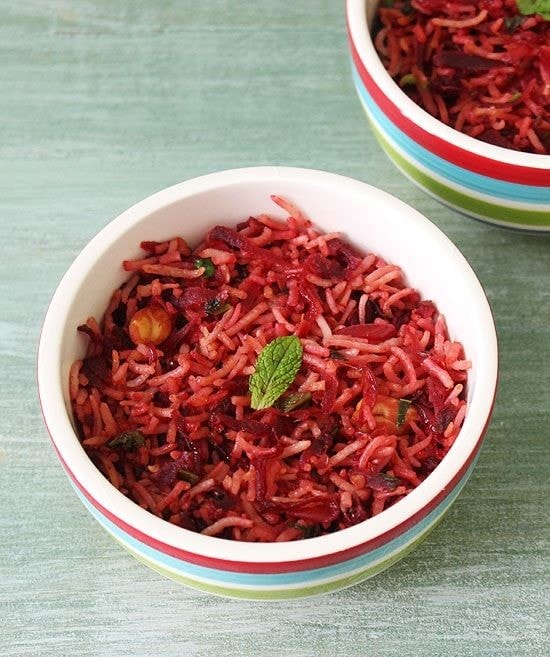 Beetroot rice is nutritious and healthy. 