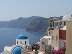 No more room for tourists in Santorini: Tourism boom in Greek islands threaten vineyards and local livelihoods (REUTERS/Louiza Vradi/File Photo)