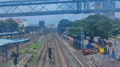 Work to add two lines on WR, CR moving at snail’s pace Work to add two lines on WR, CR moving at snail’s pace