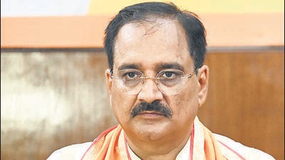 Delhi BJP chief Virendra Sachdeva said that over 17,000 students of Class 9 failed exams. (HT Archive) Delhi BJP chief Virendra Sachdeva said that over 17,000 students of Class 9 failed exams. (HT Archive)