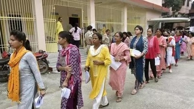 TS DSC Teacher Recruitment examination begins today. (HT File Photo/Santosh Kumar) TS DSC Teacher Recruitment examination begins today. (HT File Photo/Santosh Kumar)