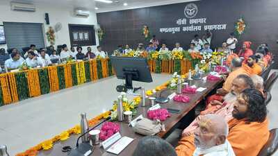 The meeting between saints and senior administrative as well as police officials underway in Prayagraj on Thursday. (HT PHOTO) The meeting between saints and senior administrative as well as police officials underway in Prayagraj on Thursday. (HT PHOTO)