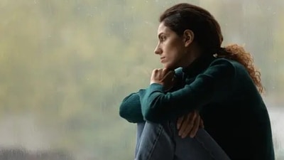 We often feel lonely in a crowd – we have an intense feeling of loneliness even when we are surrounded by our loved ones. (Unsplash) We often feel lonely in a crowd – we have an intense feeling of loneliness even when we are surrounded by our loved ones. (Unsplash)