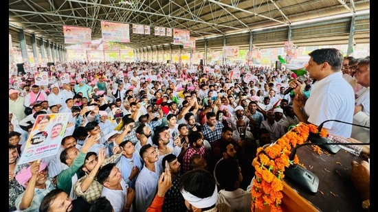 Launching a scathing attack on the ruling Bharatiya Janata Party (BJP) government in Haryana, Rohtak Member of Parliament Deepender Singh Hooda on Thursday alleged that the Nayab Singh Saini-led government has become a government of ‘false promises’ after the Haryana Congress unit launched ‘Haryana Mange Hisab’ campaign. (HT Photo)