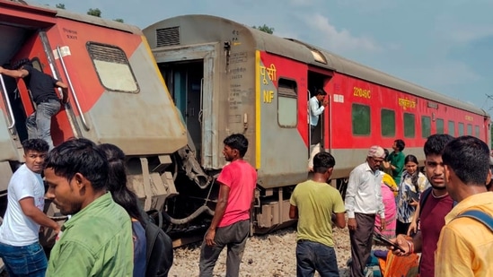 UP train accident highlights: Railway minister must resign, says TMC leader