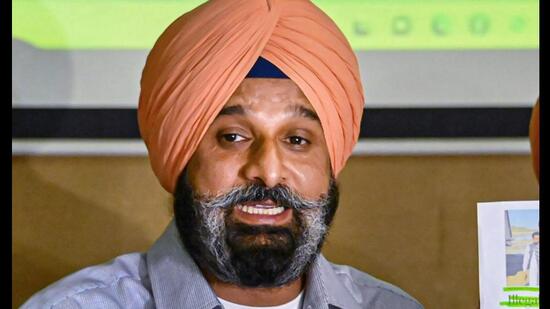 Shiromani Akali Dal leader (SAD) Bikram Singh Majithia failed to appear before the special investigation team (SIT) probing a 2021 drugs case against him on Thursday. (HT File)