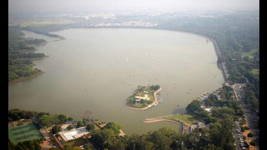 The projects, which include commercial, industrial as well as residential sites, reportedly fall within the 10km radius of the Sukhna Wildlife Sanctuary and the City Bird Sanctuary in Sector 21, both eco-sensitive zones. (HT Photo)