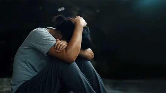 Often, we spend time with ourselves and end up enjoying that time. Sometimes, we may feel lonely and crave the company of our loved ones. This is normal. However, chronic loneliness can severely affect us mentally, physically as well as emotionally. Neuroscientist Nas delved deeper and shared insights on what chronic loneliness can do to our brains.(Unsplash)