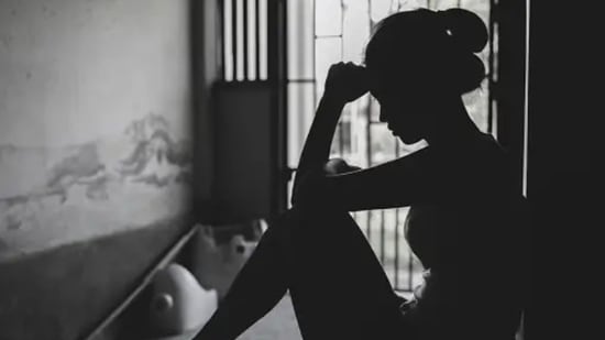 For introverts, loneliness can affect very deeply. While introverts enjoy spending time with themselves or with people they are comfortable with, chronic loneliness can make them feel low. (Unsplash)