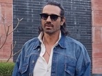 Arjun Rampal's flight from Mumbai Airport got delayed due to Microsoft Outage. Arjun Rampal's flight from Mumbai Airport got delayed due to Microsoft Outage.
