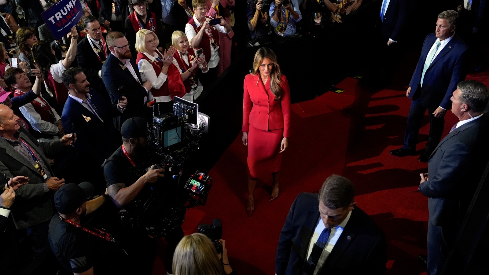 Melania Trump makes her first appearance at RNC without Donald Trump