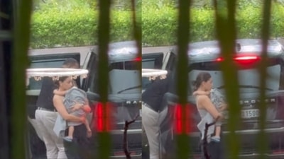 Alia Bhatt and daughter Raha Kapoor were spotted in Mumbai. Alia Bhatt and daughter Raha Kapoor were spotted in Mumbai.
