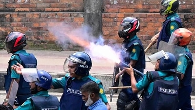 More than 2500 have been injured with hundreds of university students in Dhaka holding rallies for weeks protesting the Bangladesh's reservation system in public sector jobs(AFP) More than 2500 have been injured with hundreds of university students in Dhaka holding rallies for weeks protesting the Bangladesh's reservation system in public sector jobs(AFP)