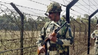HANM called on Meghalaya DGP Nongrang and claimed that touts in the state are taking ₹10,000 to ₹20,000 per person to help the illegal entry of Bangladeshi immigrants (HT File Photo) HANM called on Meghalaya DGP Nongrang and claimed that touts in the state are taking ₹10,000 to ₹20,000 per person to help the illegal entry of Bangladeshi immigrants (HT File Photo)