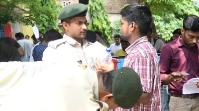 The BPSC TRE 3.0 was conducted amid strict security vigilance on Day 1. (Santosh Kumar) The BPSC TRE 3.0 was conducted amid strict security vigilance on Day 1. (Santosh Kumar)