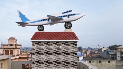 A water tank shaped like an airplane in Punjab, as photographed by Rajesh Vora. (Facebook/@rencontresarles) A water tank shaped like an airplane in Punjab, as photographed by Rajesh Vora. (Facebook/@rencontresarles)