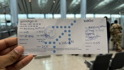 The handwritten boarding pass that a flyer got while travelling via IndiGo amid the Windows outage. (X/@akothari) The handwritten boarding pass that a flyer got while travelling via IndiGo amid the Windows outage. (X/@akothari)