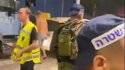 Loud explosion in Tel Aviv, bomb disposal experts on site: Report (Twitter) Loud explosion in Tel Aviv, bomb disposal experts on site: Report (Twitter)