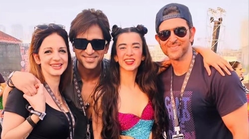 Sussanne Khan and Arslan Goni with Saba Azad and Hrithik Roshan Sussanne Khan and Arslan Goni with Saba Azad and Hrithik Roshan