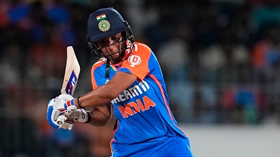 India's Harmanpreet Kaur plays a shot.(PTI)