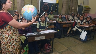 The court struck down the state's move to exempt private unaided schools from admitting underprivileged children on 25% RTE quota. (HT FILE PHOTO) The court struck down the state's move to exempt private unaided schools from admitting underprivileged children on 25% RTE quota. (HT FILE PHOTO)