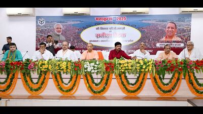 Uttar Pradesh CM Yogi Adityanath reviewing preparations for Mahakumbh-2025 in a meeting in Prayagraj on July 20. (HT photo) Uttar Pradesh CM Yogi Adityanath reviewing preparations for Mahakumbh-2025 in a meeting in Prayagraj on July 20. (HT photo)
