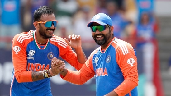 Axar Patel revealed how India captain Rohit Sharma motivated him after he was hit for 24 runs in one over by Heinrich Klaasen in T20 World Cup final(Surjeet Yadav)