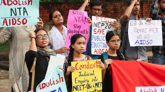 Activists protest against the National Testing Agency over the alleged irregularities in NEET-UG exams 2024, at Jantar Mantar, in New Delhi.(PTI)