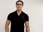 Brazilian singer Ayres Sasaki died of electrocution during a live concert.