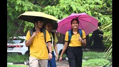 While rain was recorded in parts of Mohali on Sunday, India meteorological department (IMD) officials have said there is a chance of heavy rain in Chandigarh on Monday and Tuesday, while chances of rain will continue throughout the week. (HT Photo) While rain was recorded in parts of Mohali on Sunday, India meteorological department (IMD) officials have said there is a chance of heavy rain in Chandigarh on Monday and Tuesday, while chances of rain will continue throughout the week. (HT Photo)