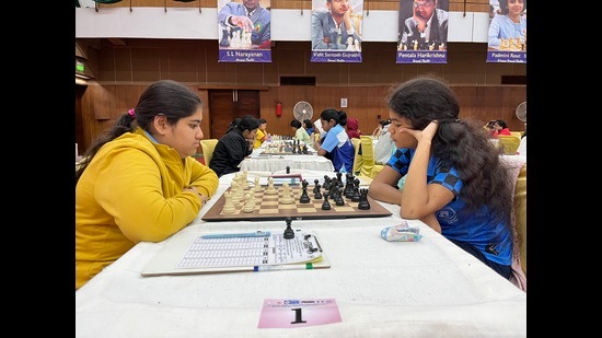 Narahari Geethika Hasini of Telangana was the sole leader in the girls’ section with seven and a half points after the end of the ninth round at the National Under-17 Open and Girls Chess Championship. (HT Photo)