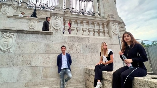 For the day out, Rasha opted for a white crop top paired with a black zipper and matching joggers.