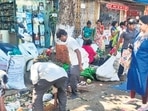 BMC to evict illegal hawkers from 20 congested locations BMC to evict illegal hawkers from 20 congested locations