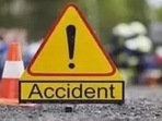 The incident took place at around 8 AM on Dumping Road, with auto-drivers and two passengers getting injured. One of the passengers is in the critical condition. (HT Photo) The incident took place at around 8 AM on Dumping Road, with auto-drivers and two passengers getting injured. One of the passengers is in the critical condition. (HT Photo)