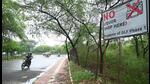 Residents of DLF phase-1 installed hoarding against the liquor shop opening at Khushboo chowk near Samadhaan Hub in Gurugram on Monday. (Parveen Kumar/HT) Residents of DLF phase-1 installed hoarding against the liquor shop opening at Khushboo chowk near Samadhaan Hub in Gurugram on Monday. (Parveen Kumar/HT)