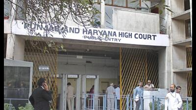 Bar Association president Vikas Malik was booked in a criminal case by Chandigarh police on July 1 on the complaint of advocate Ranjit Singh, who had alleged that he was assaulted by a group including Malik at Bar body office. (HT Photo)