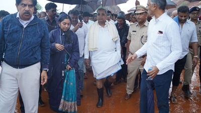 No negligence or delay in rescue works, Karnataka CM Siddaramaiah visits landslide-hit area No negligence or delay in rescue works, Karnataka CM Siddaramaiah visits landslide-hit area