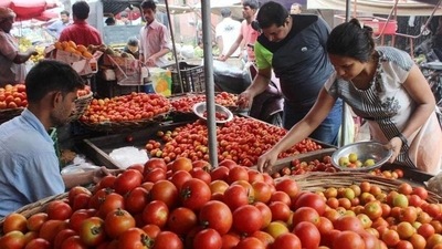 Hot weather and heavy rain have pushed up prices of most groceries, especially tomatoes. (Representative Photo)