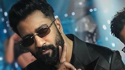 A still from the song Tauba Tauba A still from the song Tauba Tauba