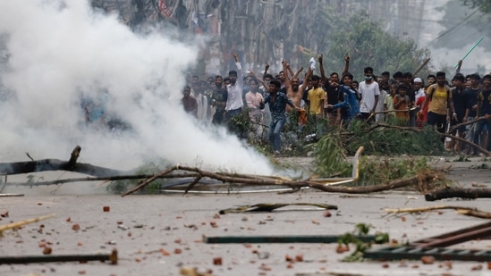  At least 532 people have been arrested over the violence that erupted in Bangladesh after clashes between the state and students protesting for quota reform. REUTERS/Mohammad Ponir Hossain/File Photo(REUTERS)