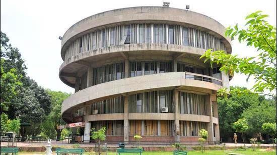 Panjab University, Chandigarh, will organise awareness camps in various hostels and departments to inform SC/ST students about PMS scheme. (HT Photo)